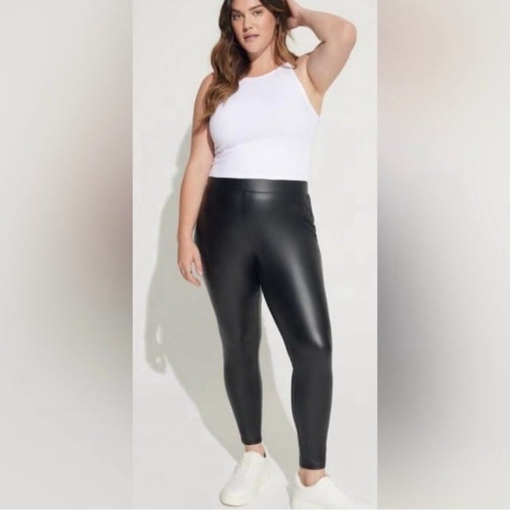 Torrid Classic Black Faux Vegan Leather High Waisted Tapered Platinum Leggings